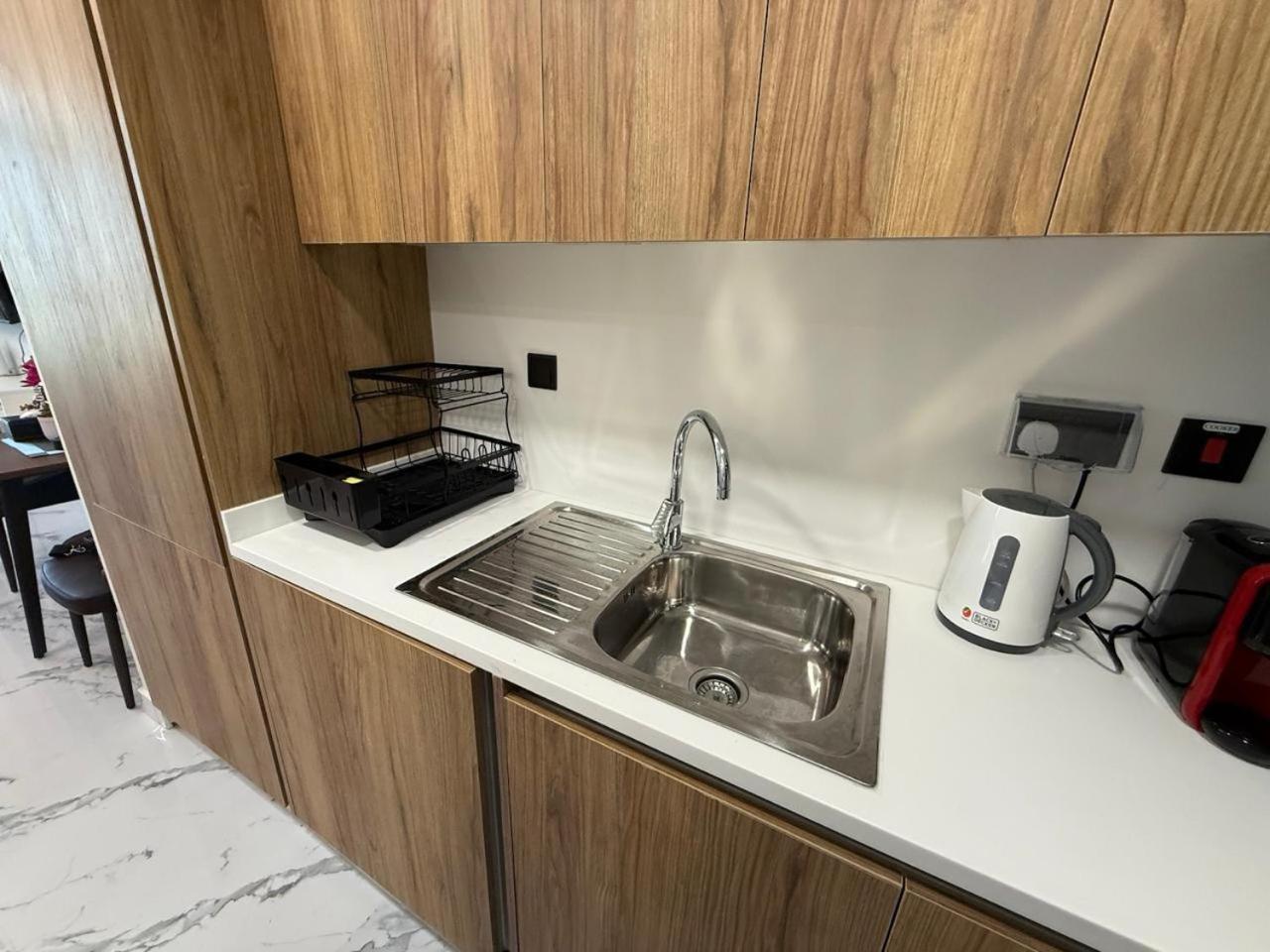 Al Maryah Near Cleveland And Galleria Mall 1 Apartment *