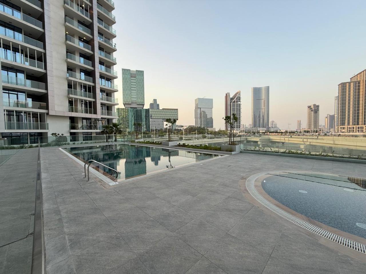 Apartment Al Maryah Near Cleveland And Galleria Mall 1 *